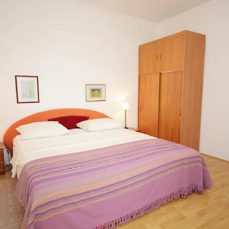 Apartment 5408a Punat