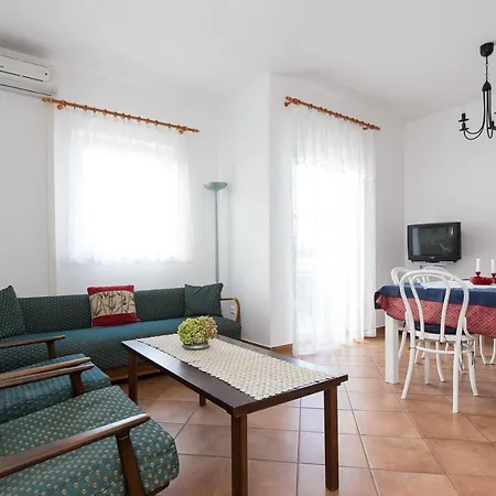 5408a * Punat