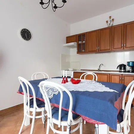 Apartment 5408a *